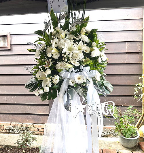 高架藝術花籃 追思花禮 告別式花禮