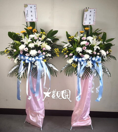 高架藝術花籃 追思花禮 告別式花禮(一對)
